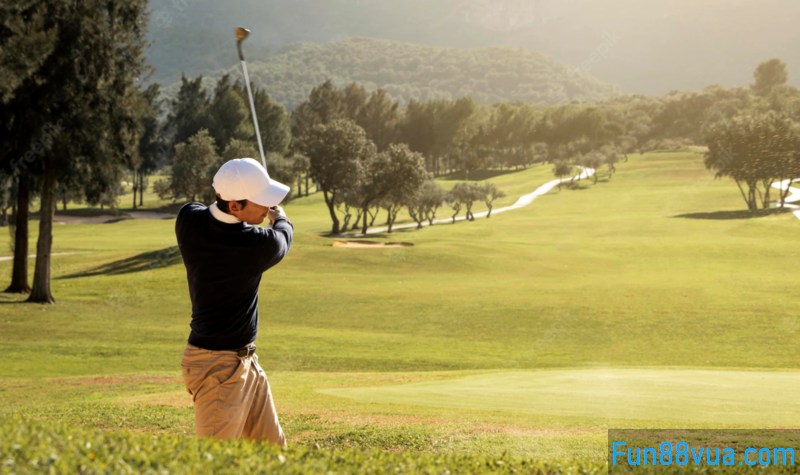 Cá cược trên sân Golf đòi hỏi người chơi có đủ kiến thức mới có cơ hội giành được thắng lợi